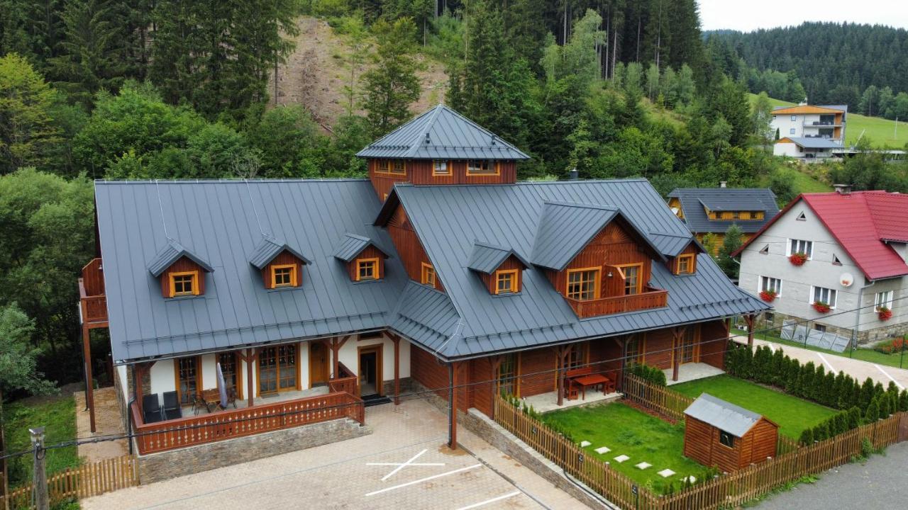 Apartmany Jezerne Velké Karlovice المظهر الخارجي الصورة