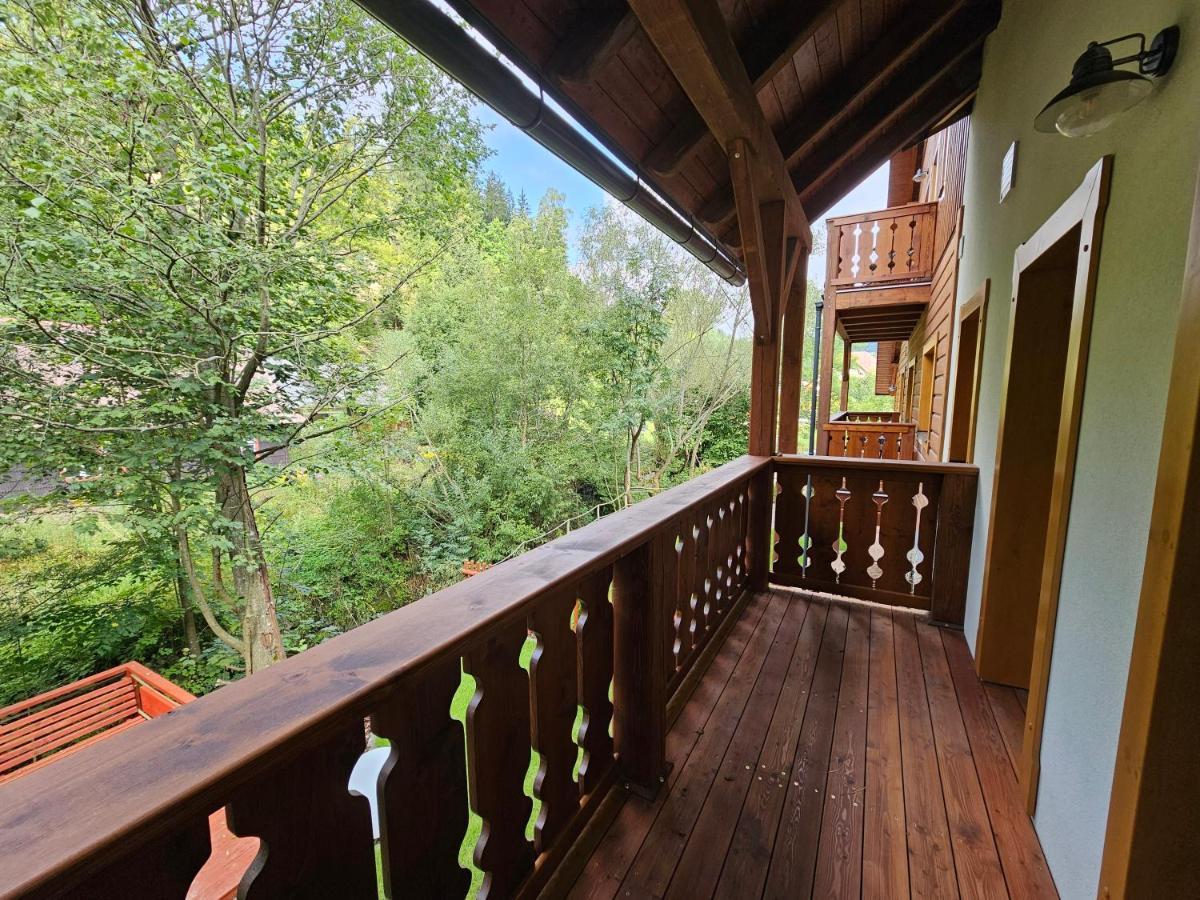 Apartmany Jezerne Velké Karlovice المظهر الخارجي الصورة