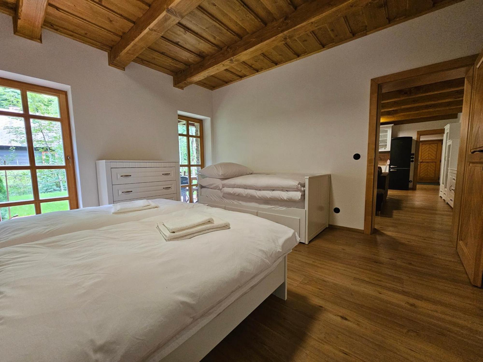 Apartmany Jezerne Velké Karlovice المظهر الخارجي الصورة