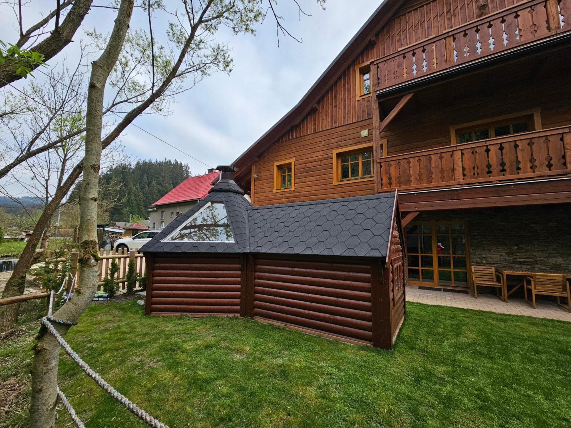 Apartmany Jezerne Velké Karlovice المظهر الخارجي الصورة